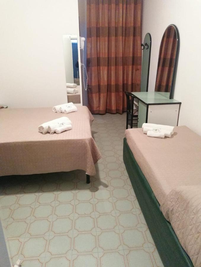Hotel Magriv Rimini Eksteriør billede