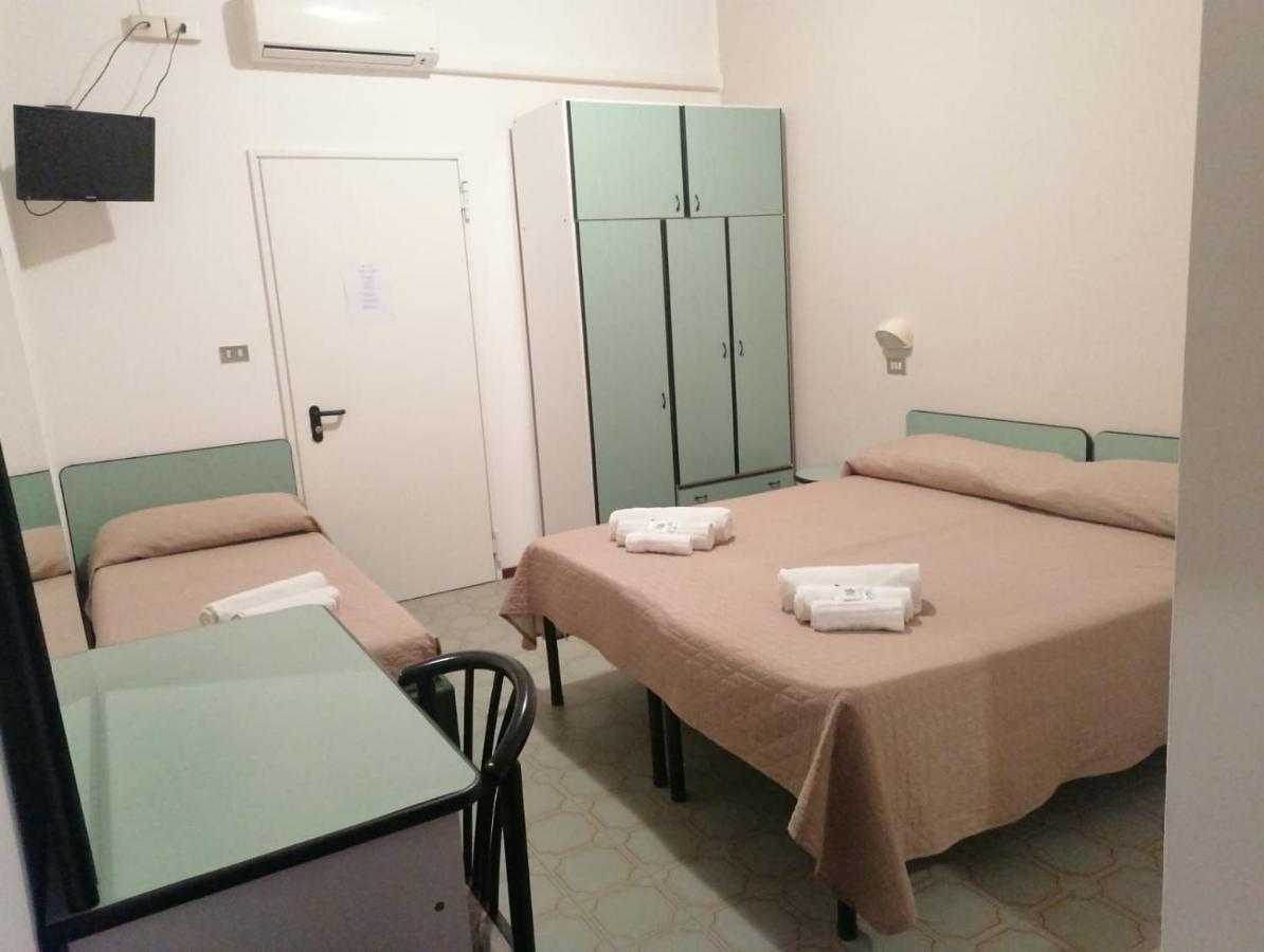 Hotel Magriv Rimini Eksteriør billede