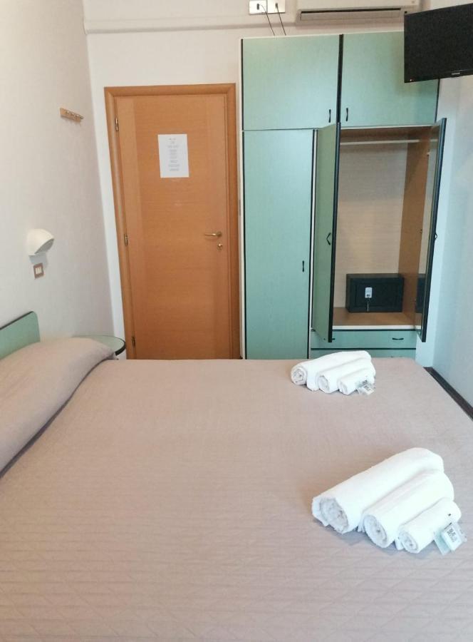 Hotel Magriv Rimini Eksteriør billede