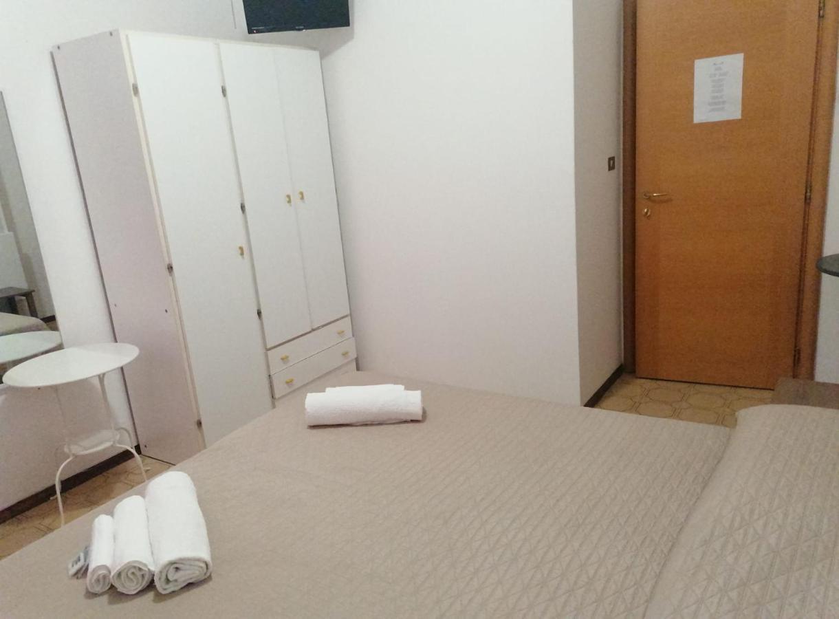 Hotel Magriv Rimini Eksteriør billede