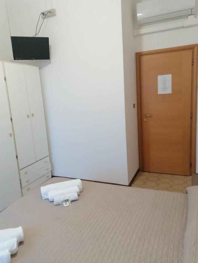 Hotel Magriv Rimini Eksteriør billede