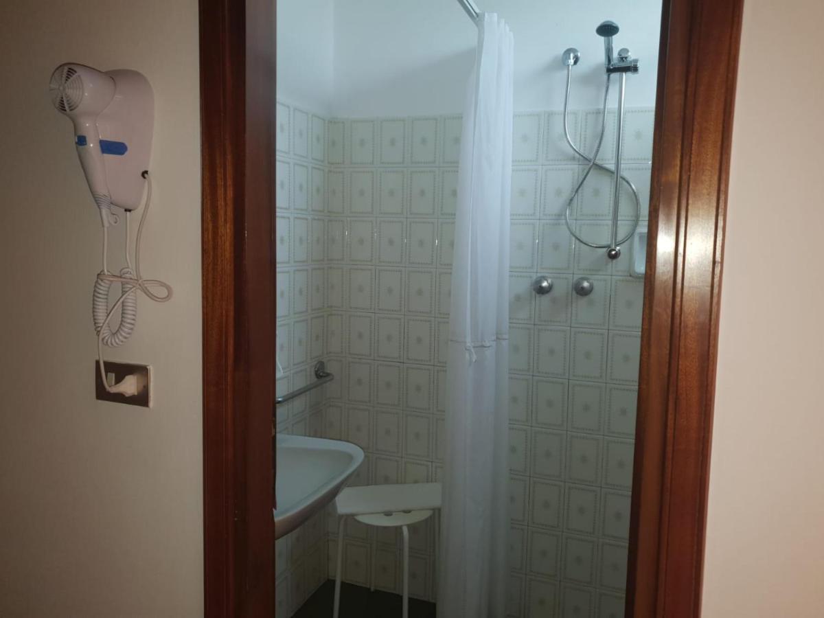 Hotel Magriv Rimini Eksteriør billede