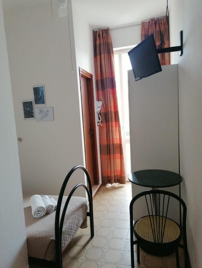 Hotel Magriv Rimini Eksteriør billede