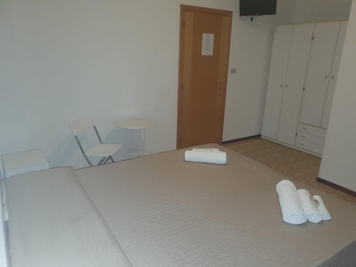 Hotel Magriv Rimini Eksteriør billede